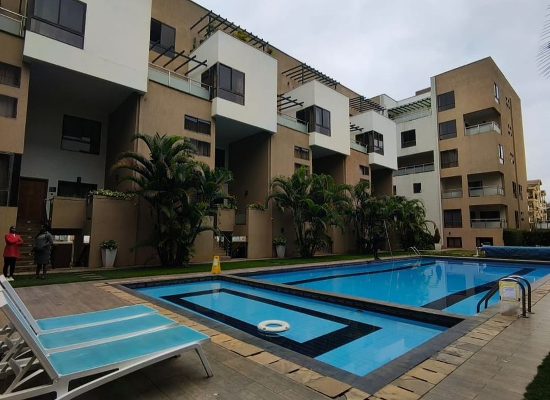 Modern 2 Bedroom Fully Furnished Apartment To let i Lavington. with a closed kitchen, bedroom ensuite, cloak room and a swimming pool. Rent price: Ksh 240K. Musilli Homes