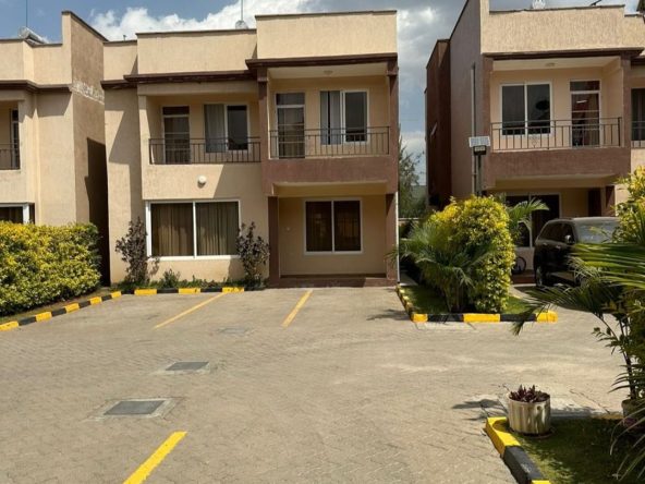 Modern 4 Bedroom Plus DSQ Townhouse for Sale in Syokimau with all bedroom ensuite, laundry area, rooftop and ample parking. Asking price: Ksh 17.5M. Musilli Homes