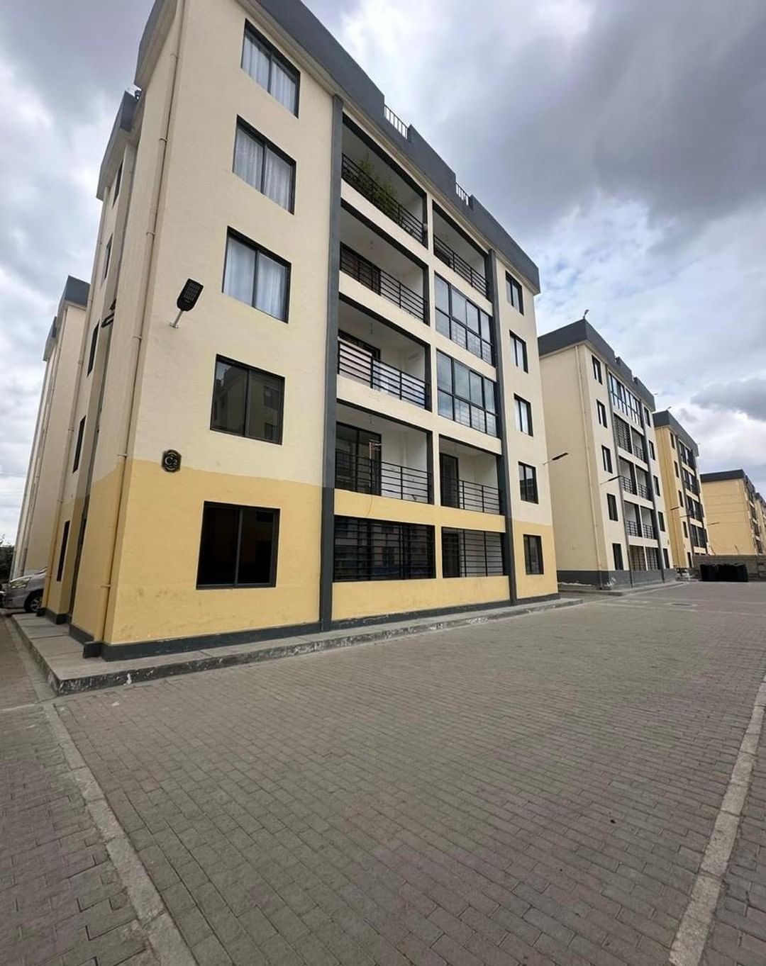 Affordable 3 Bedroom Apartments for Sale in Kitengela with master bedroom ensuite, kids play area, borehole water and water ourification system. Sale From: Ksh 4.3M. Musilli Homes