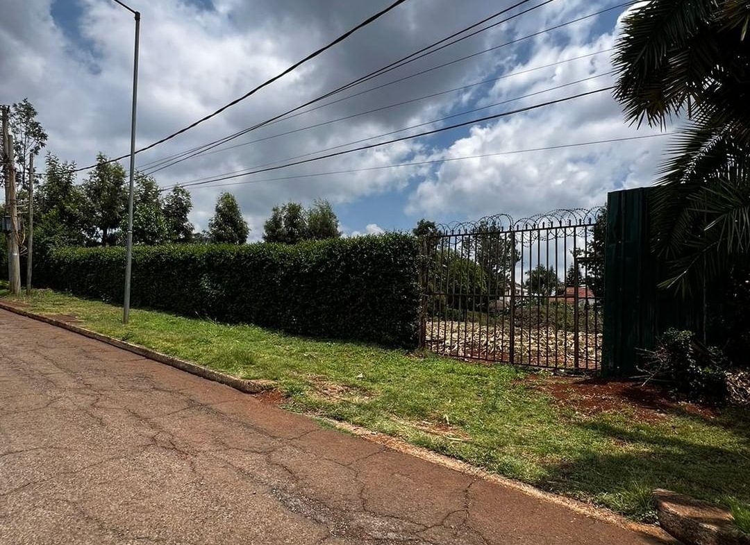 Prime 1/2 Acre Land for Sale in Runda, ideal for home building, water and electricity accessible. Sale price: Ksh 60M. Musilli Homes