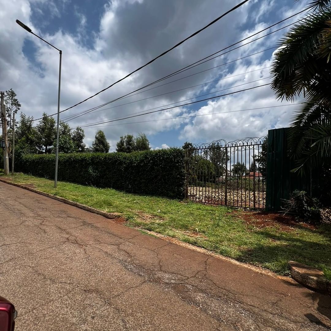 Prime 1/2 Acre Land for Sale in Runda, ideal for home building, water and electricity accessible. Sale price: Ksh 60M. Musilli Homes