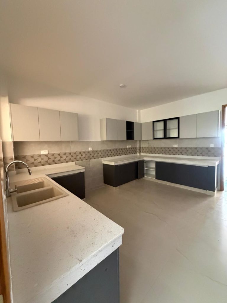 WhatsApp Image 2026 04 14 at 12.45.13 3